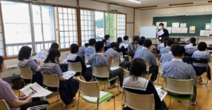 【6月】七戸高等学校・１年次　授業の一環として塾を見学